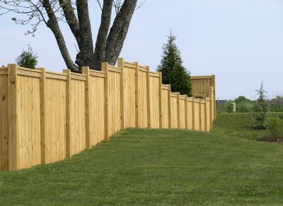 Who Does Fence Service